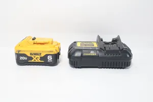 DCB 206 6amp 20v Battery 