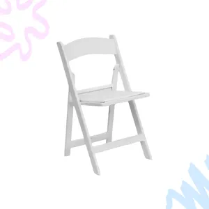 Toddler resin chairs (white)