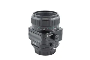 Canon EF 45mm f/2.8 TSE Tilt Shift