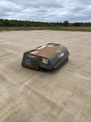 72'' Sweeper Bucket