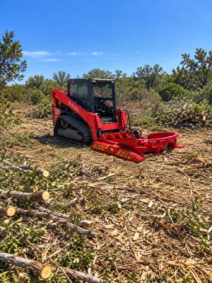 Kubota 65 HP skid steer/bobcat HD with shredder 72 in
