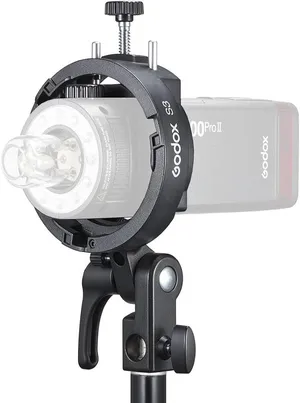 GODOX BRACKET WITH BOWEN MOUNT
