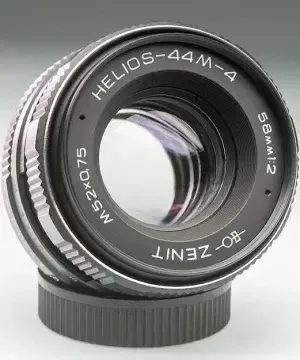 ⁠Helios-44 58Mm