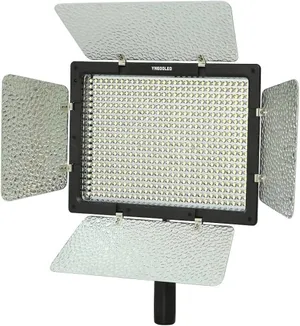 Yongnuo Yn600 Led 3200K-5500K
