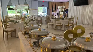 Chafing dishes