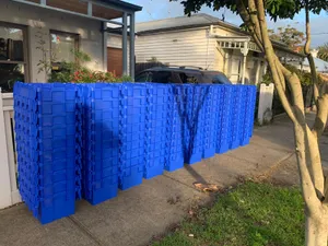 5 Bedrooms - 100 boxes