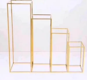 Geometric gold stands 