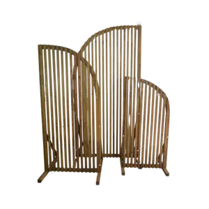 CURVED WOODEN SLAT PANEL/BACKDROP - BROWN (SET OF 3)