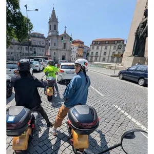 Aluguer de scooter elétrico | Electric Scooter Rental