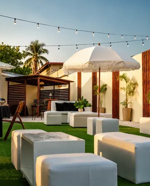 50 Person Event Package