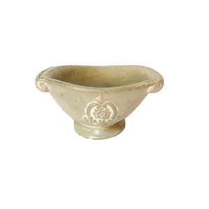 Cream De Bosch Elegant Urn