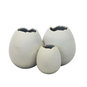 White Ostrich Egg Circle Vase