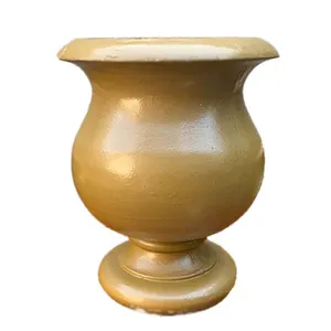 Lightweight Garden Urn