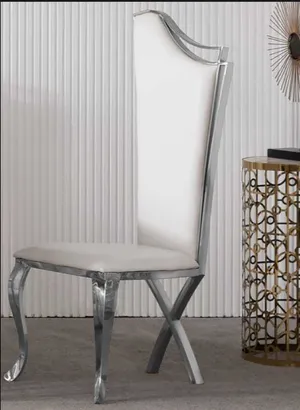 Tall Chair - Lux Throne Chair