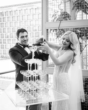 30 Glass Champagne Tower