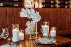 Signature Glow (60 candles)