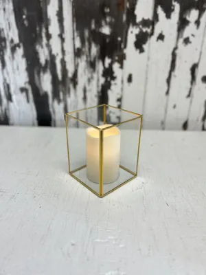 CANDLEHOLDER: Square glass with gold edges 6