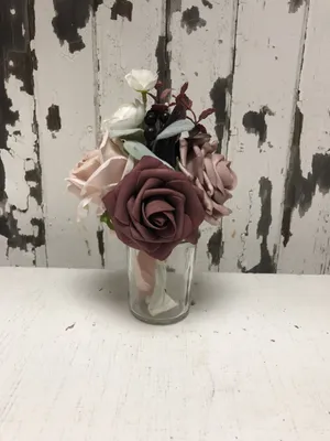 FLORAL (Centerpiece): Dusty rose floral bouquet