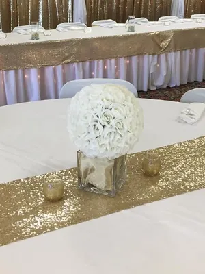 FLORAL: White rose ball 9