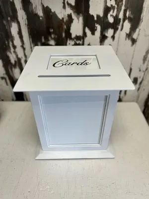 CARDHOLDER: White photo 
