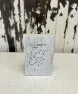 SIGN (Wood-white): No longer two but one 
