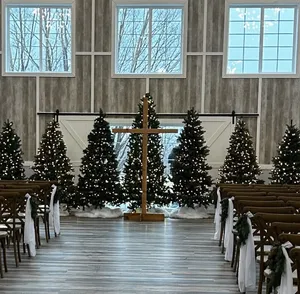 ARCH: Wooden cross 