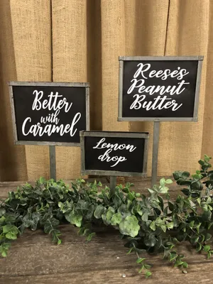 SIGN: Vintage store display (custom)