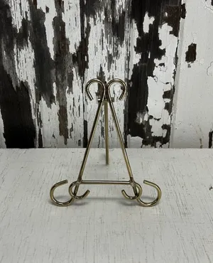 EASEL: Gold (tabletop)