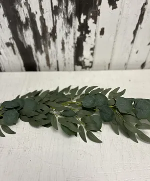 FLORAL: Eucalyptus garland 6' (willow & silver dollar-sage green)