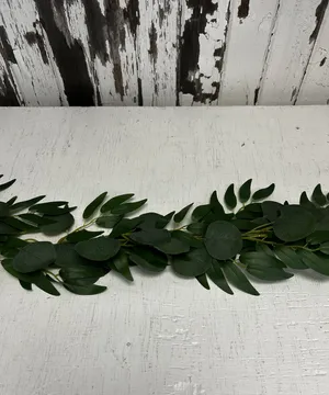 FLORAL: Eucalyptus garland 6' (silver dollar & willow-green)