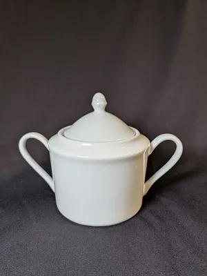 Royal White Sugar Bowl (arms) and Lid
