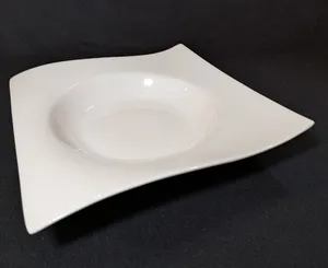 Square Wavy Pasta Bowl (dozen)