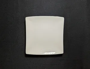 Square 8