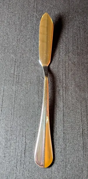 Perla Butter Knives (dozen)