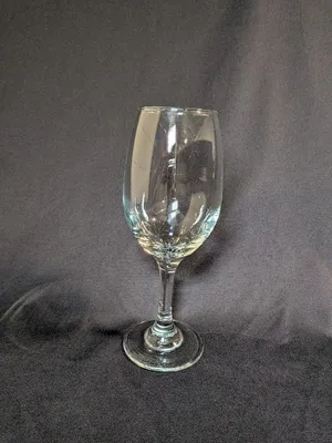 10oz Tall Stemmed Wine Glasses (dozen)