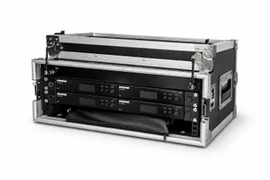 Shure wireless microphone rack with professional antenna and power distribution unit (3 MICS)
