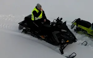 Pakke: Polaris 800 SKS + henger