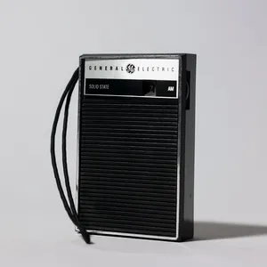 Vintage General Electric Solid State AM Transistor Radio, Black