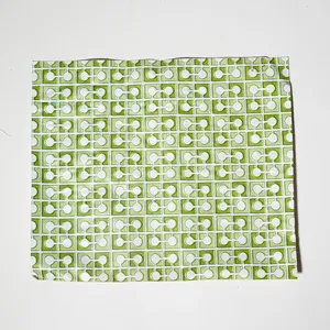 Wallpaper Remnant 1970s Shades of green Circles on a grid