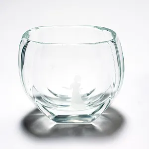 1930s Snow White Swedish Etched Crystal flower Vase
