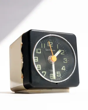 Vintage Black and White Transistor Alarm Clock Siesta
