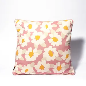 Pink with off white daisies daisy, flower - 16