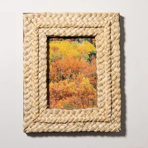 Woven Braided Corn Husk Picture Frame