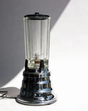 Vintage Waring Blender Ribbed Glass Pitcher Chrome Base