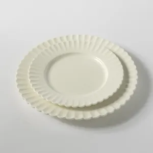 White Chrysanthemum Plate Salad Plate - 7.75