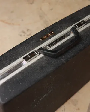 Vintage Black Hardshell Instrument Case Metal Latches Briefcase