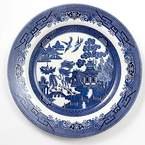 Blue Willow Plate, Asian design and scenes - 10.75