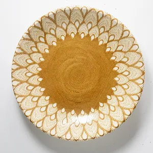 Brown Vegetable Serving Dish with feathered graphic design around the edge  - 1.75