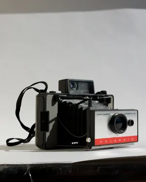 Vintage Polaroid Land Camera Automatic 220