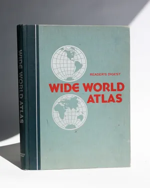 Vintage 1979 Reader's Digest Wide World Atlas Rand McNally - OVERSIZED Beautiful Color Maps